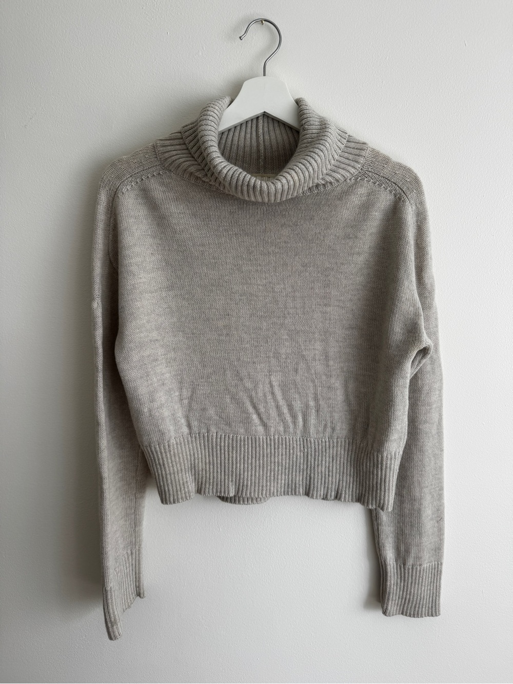 Babaton Cropped Merino Wool Sweater - Light Taupe
